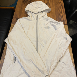 노스페이스 바람막이