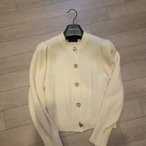 랑방하트 버튼 니트 가디건