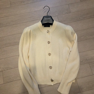 랑방하트 버튼 니트 가디건