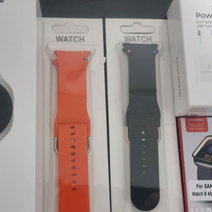 삼성 갤럭시 워치8 40mm 실버 판매합니다.