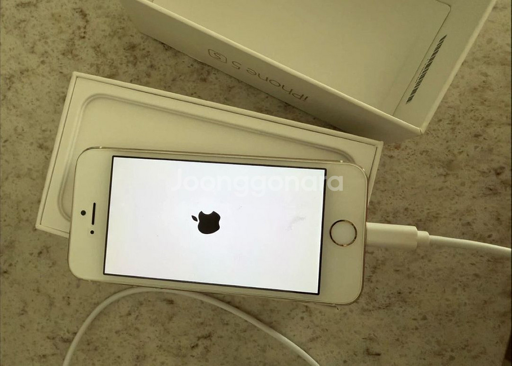 아이폰 5s 화이트--0