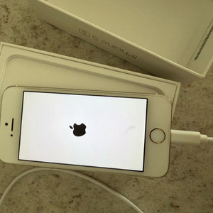 아이폰 5s 화이트