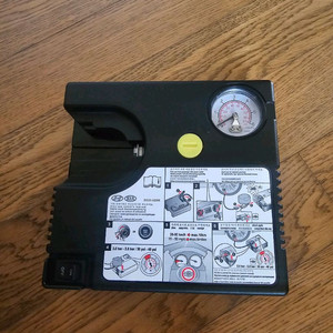 휴대용 자동차 콤프레셔 팝니다