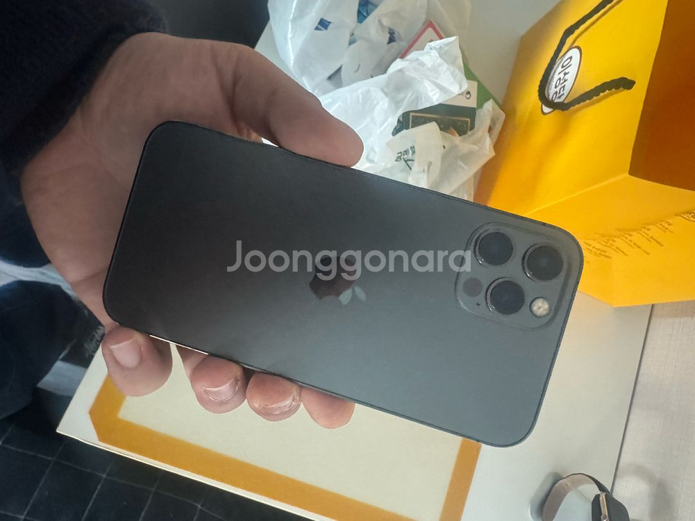 아이폰12프로 256gb 그래파이트--1