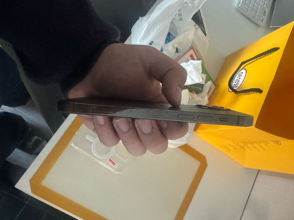 아이폰12프로 256gb 그래파이트--3