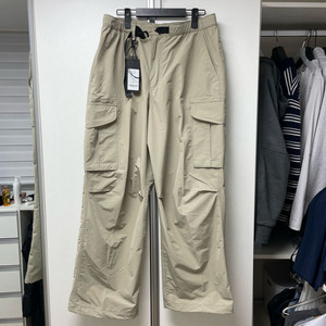 (새상품)무탠다드 시티레저 NP 와이드벨티드 카고팬츠 베이지36