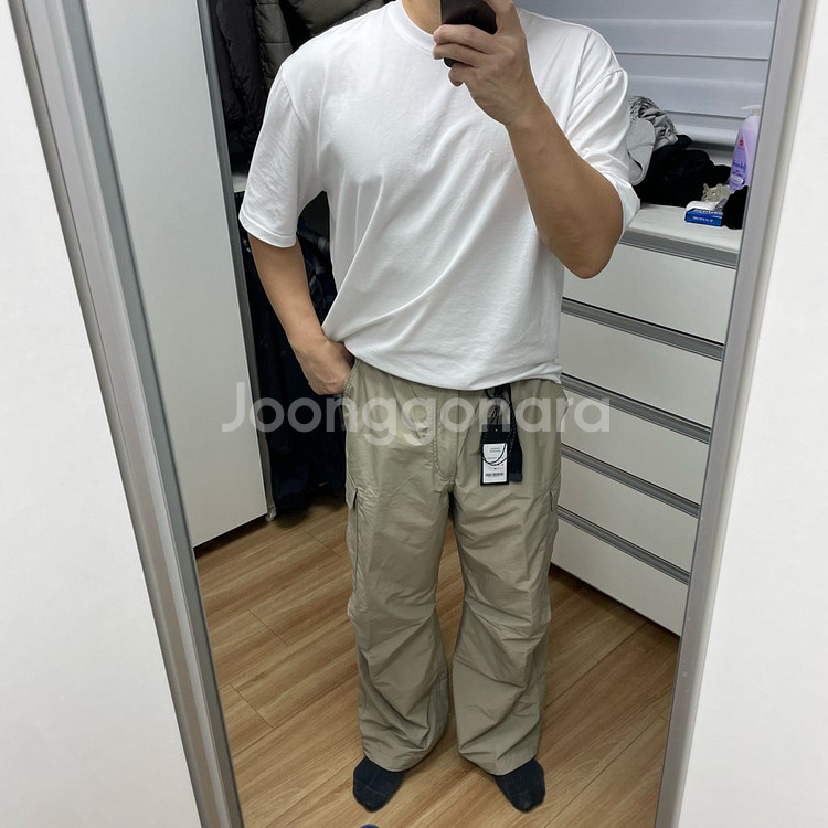 (새상품)무탠다드 시티레저 NP 와이드벨티드 카고팬츠 베이지36--5