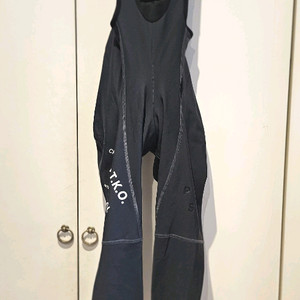 파노말 스튜디오 TKO 타이즈