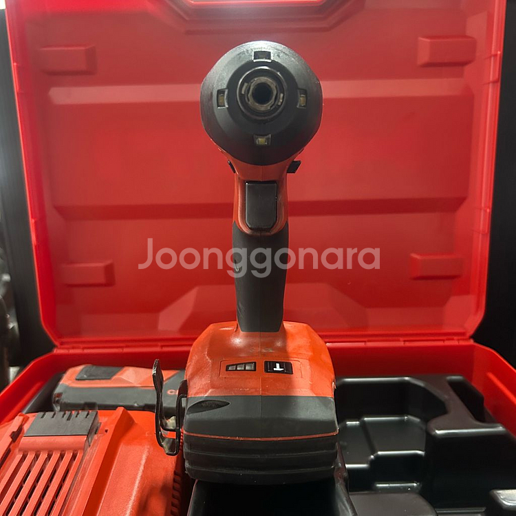 힐티 SID4-A22 임팩렌치 세트--1