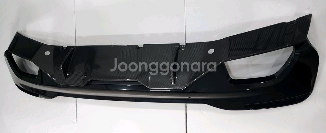 BMW G30 LCI 5시리즈 M 카본 디퓨저--2