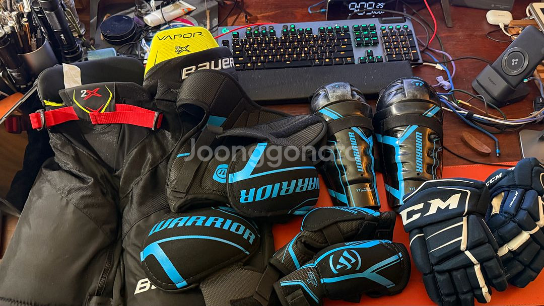 아이스하키 세트 쥬니어 고급형 깨끗함 (9-13)바우어등--5