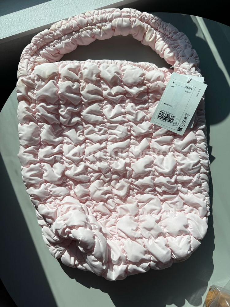 코스 퀼티드 구름백--2