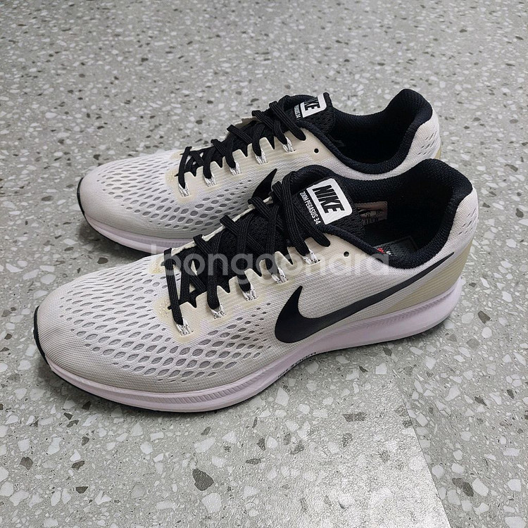 나이키 줌 페가수스34 TB 290 팝니다/ 런닝화 러닝화 보메로 스트럭쳐 플라이--1