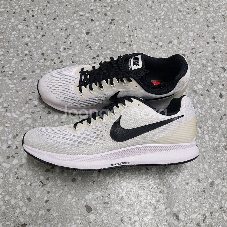 나이키 줌 페가수스34 TB 290 팝니다/ 런닝화 러닝화 보메로 스트럭쳐 플라이--0