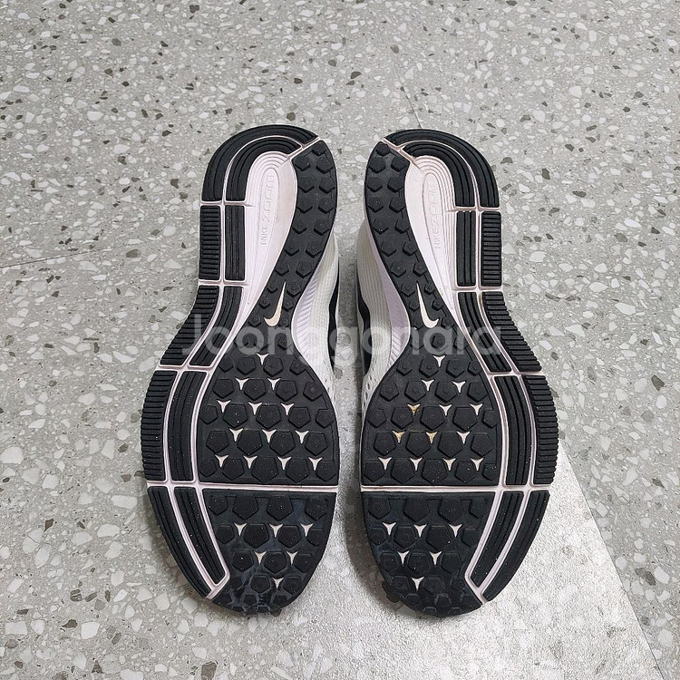 나이키 줌 페가수스34 TB 290 팝니다/ 런닝화 러닝화 보메로 스트럭쳐 플라이--4