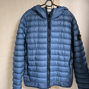 스톤아일랜드 MICRO YARN 경량 패딩