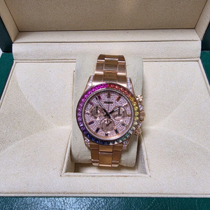 롤렉스 데이토나 레인보우 시계 팝니다.