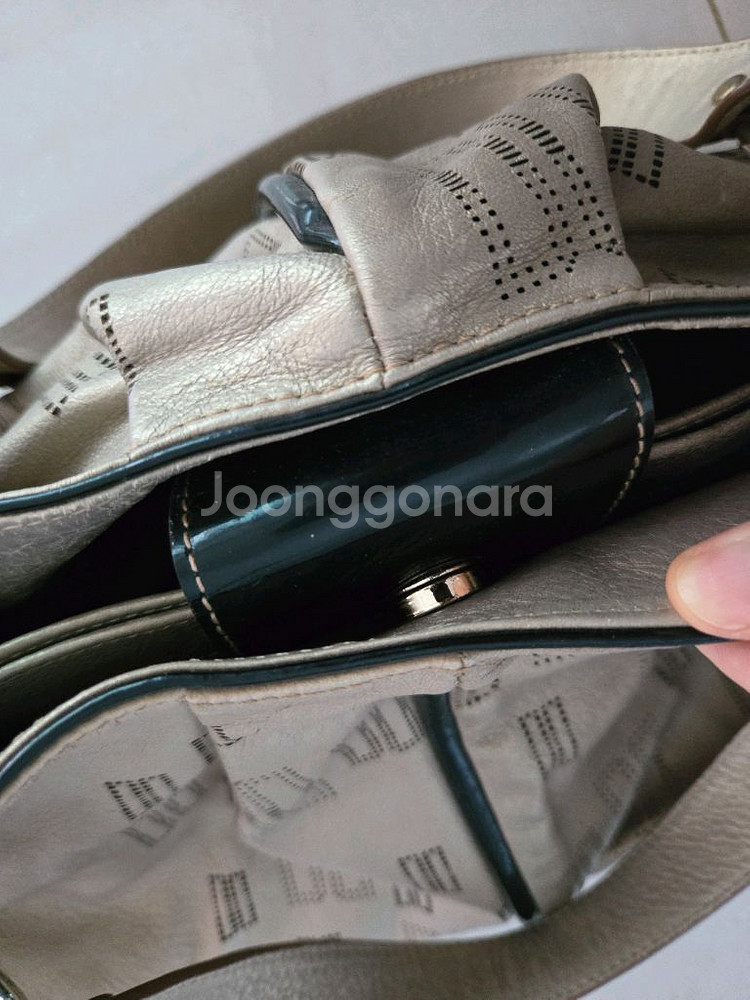 골드베이지 닥스가방 2way백.--4