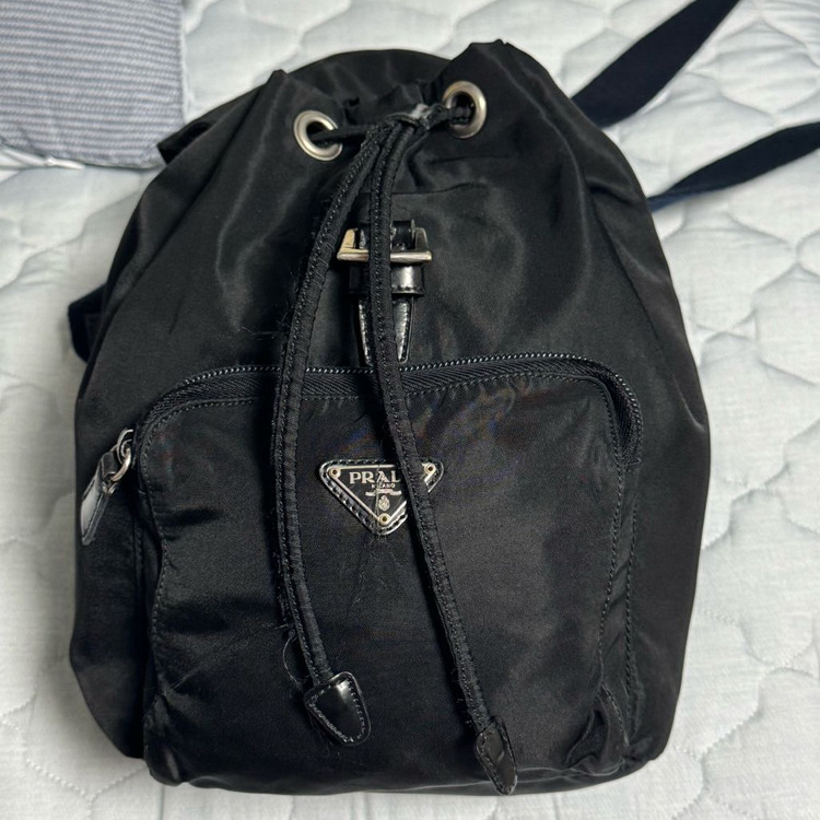 프라다 나일론 백팩--4