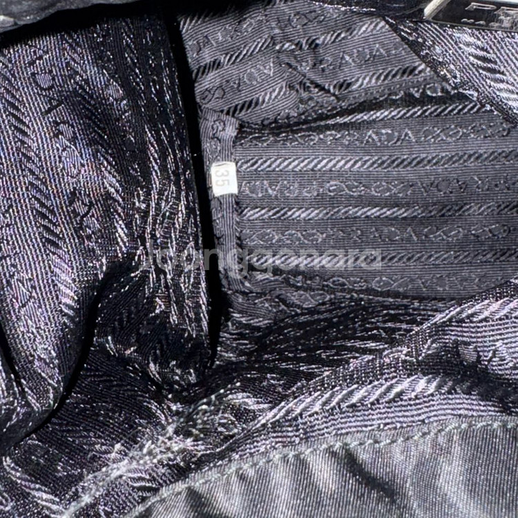 프라다 나일론 백팩--3