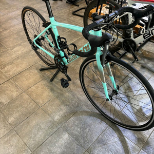 비앙키 니로네7 25년형