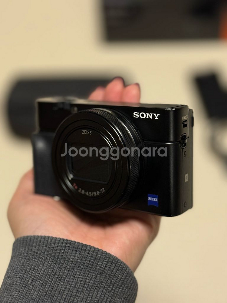 소니 RX100M7 카메라 풀박스--1