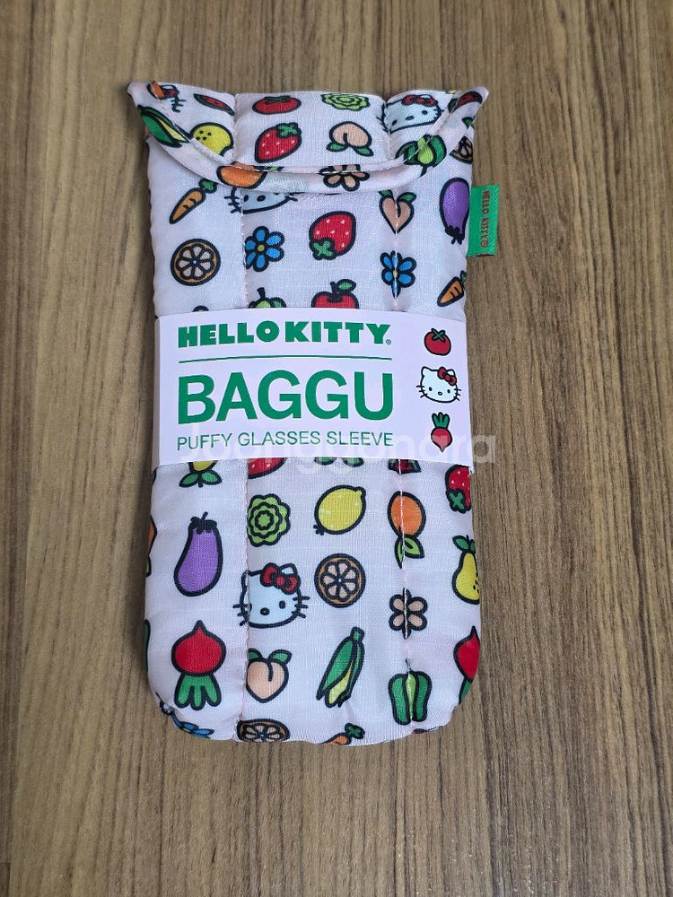 바쿠 헬로키티 안경케이스 안경파우치 새제품 33000원--0