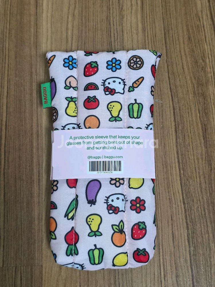 바쿠 헬로키티 안경케이스 안경파우치 새제품 33000원--1