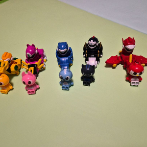 미니특공대 다이노 피규어 판매합니다