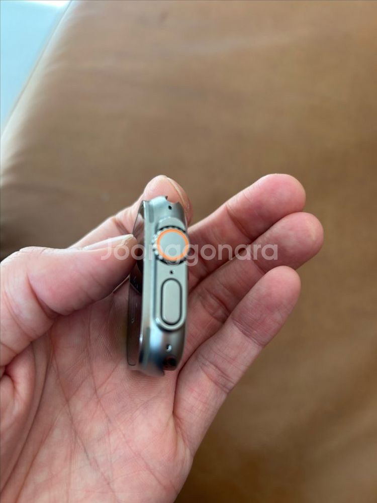 애플워치 울트라 49mm 셀룰러 티타늄--3