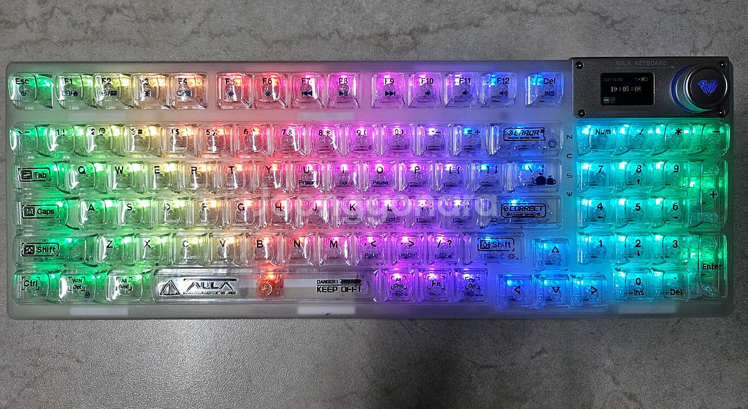 AULA F98 기계식 키보드 (독거미 키보드)--1