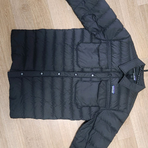 파타고니아 사일런트 셔츠 경량패딩S 95~100