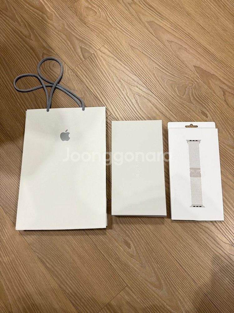 애플워치 울트라2리퍼 + 티타늄 밀레니즈 루프 + 애플케어 팝니다--0