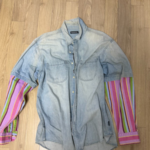 발렌시아가 스트라이프 패치 데님 셔츠