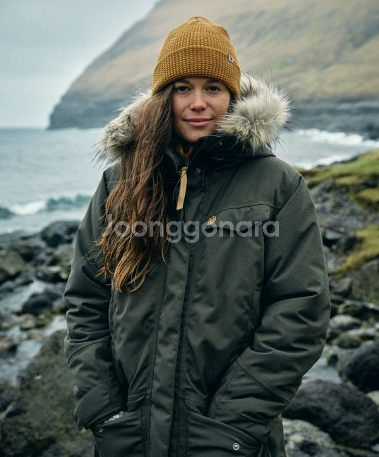 피엘라벤 올리브색 비니 판매합니다--0