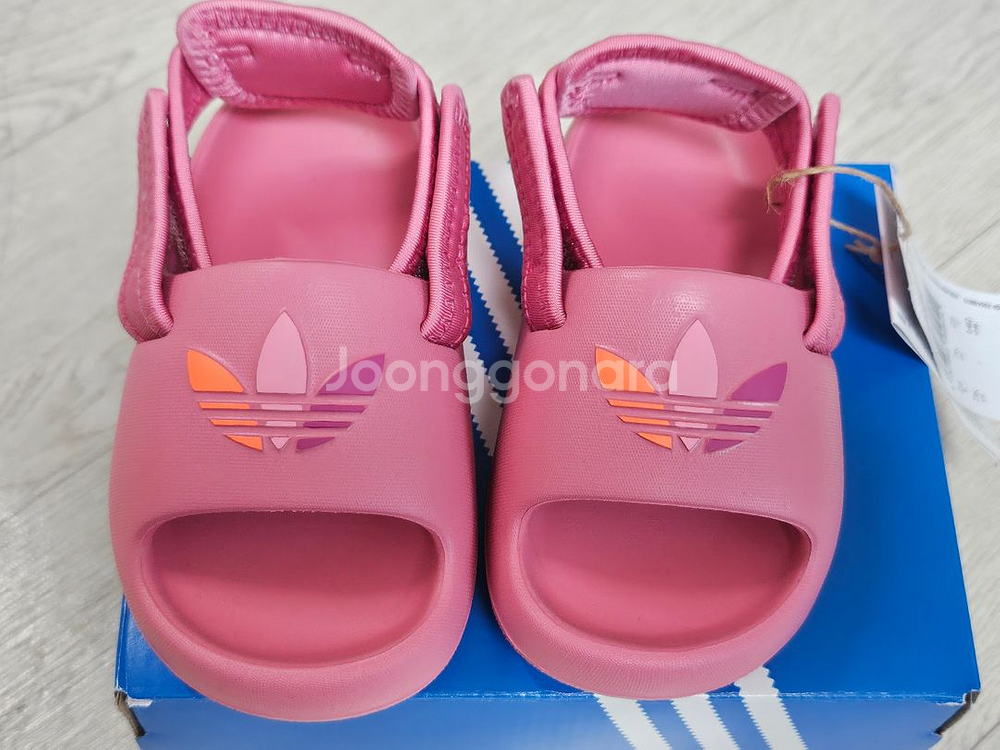 아디다스 아디폼 러닝 샌들140mm--0