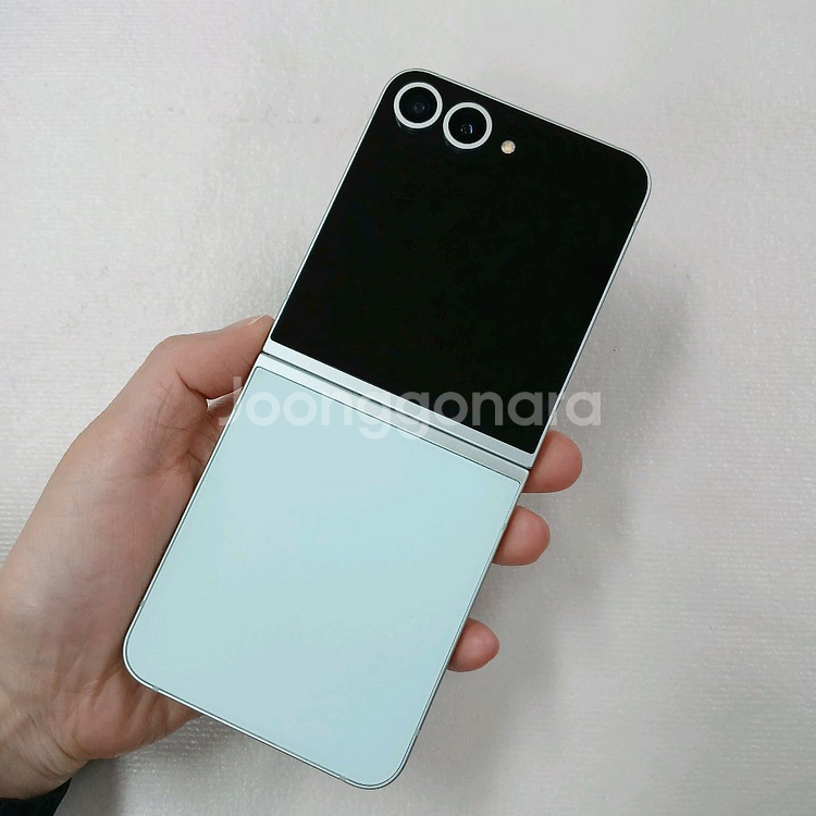 상태깨끗 갤럭시Z플립6 민트 256기가 공기계 중고폰 업무폰 퀵가능--0