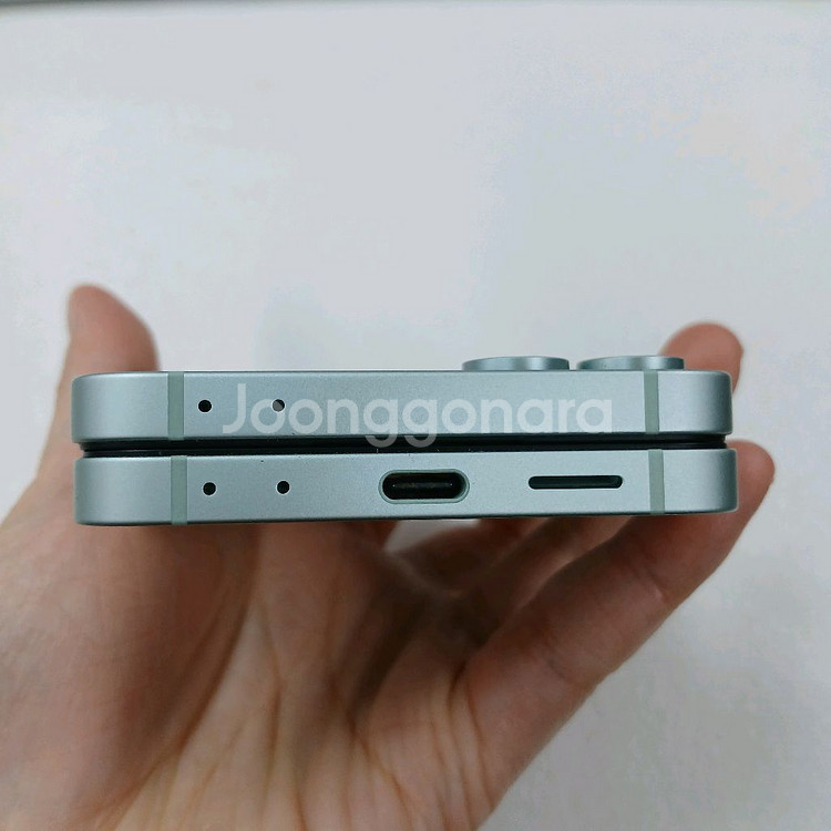 상태깨끗 갤럭시Z플립6 민트 256기가 공기계 중고폰 업무폰 퀵가능--4