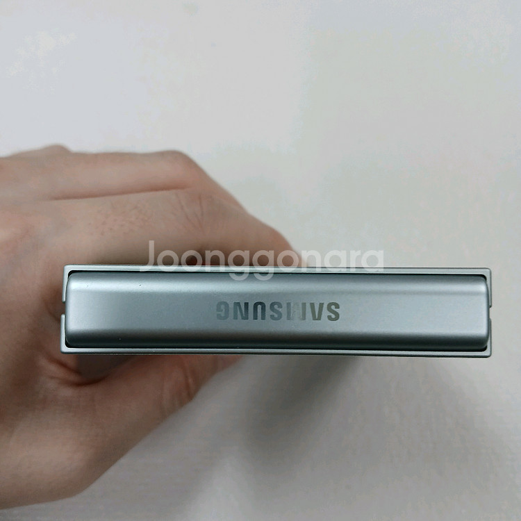 상태깨끗 갤럭시Z플립6 민트 256기가 공기계 중고폰 업무폰 퀵가능--5