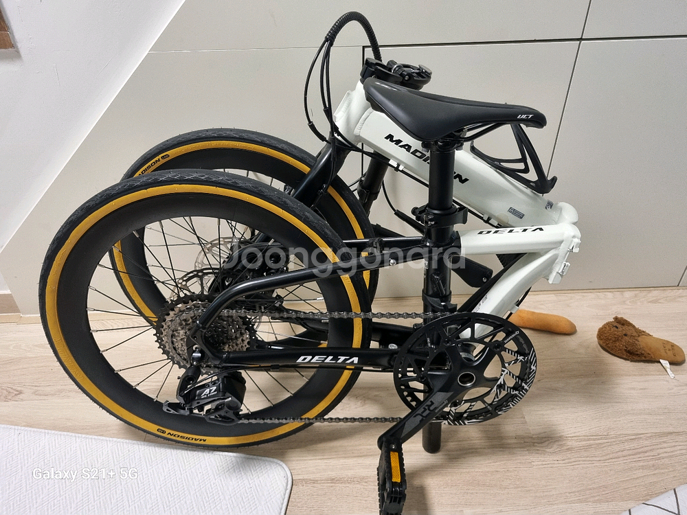 메디슨 델타 10se 25년형 접이식 미니벨로--2