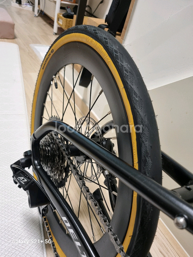 메디슨 델타 10se 25년형 접이식 미니벨로--7