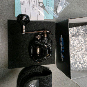 도요 라이거30 SW 기어비: 5.6 (좌핸들)