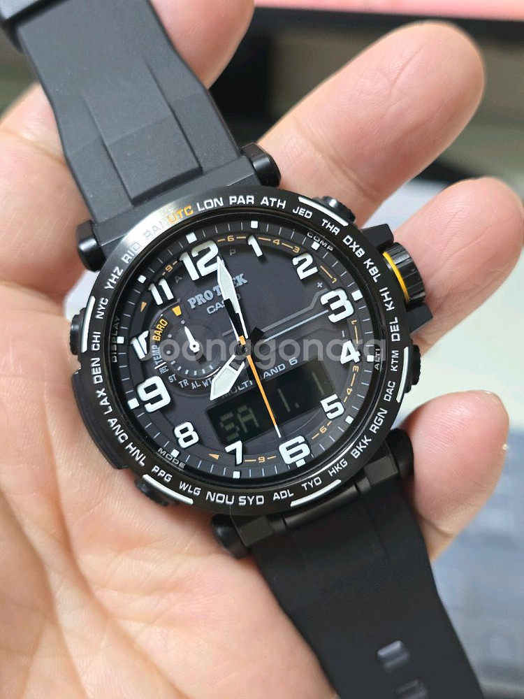 카시오 프로트렉 PRW-6600Y-1A9CR 시계입니다--0