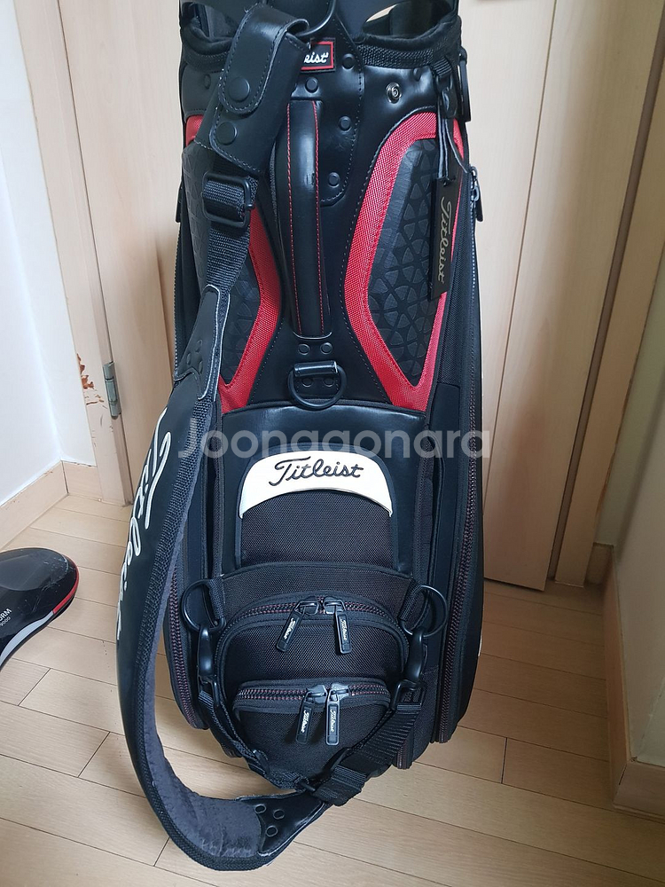 정품 타이틀리스트 Tour Staff Bag 깨끗한거 판매해요.--4