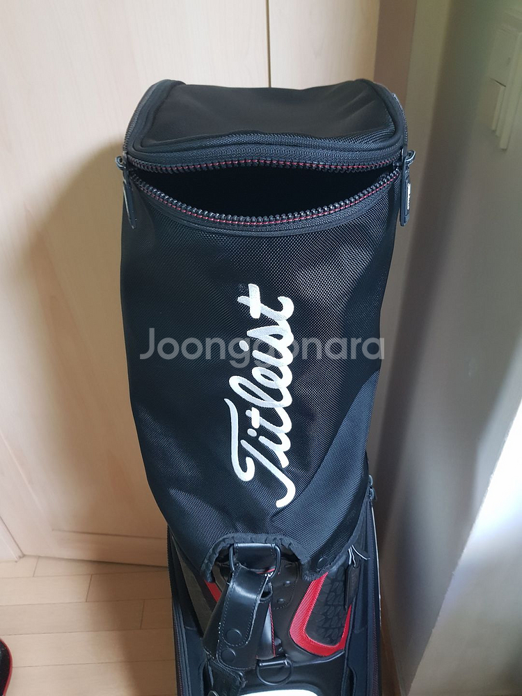 정품 타이틀리스트 Tour Staff Bag 깨끗한거 판매해요.--8