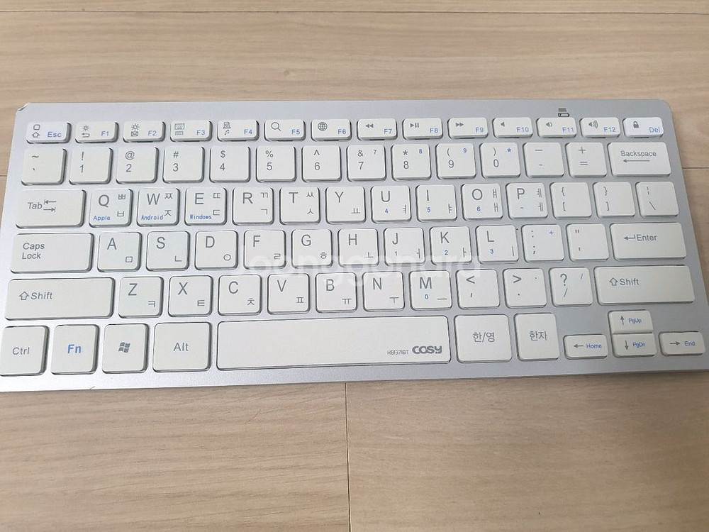 블루투스무선키보드, CASIO 계산기, 멀티박스, 소품함 3단, 더블클립 소형칼라, 행운의 황금지폐 (일괄판매)--0