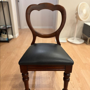 클래식 원목 의자