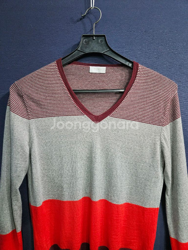 타임옴므 배색컬러 남성 100 브이넥 니트--6