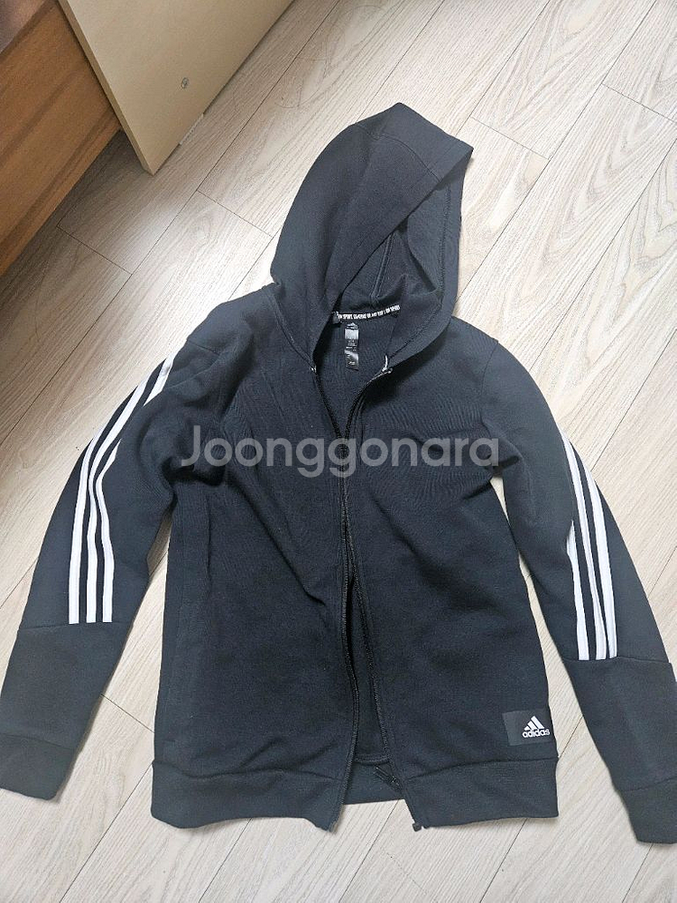 아디다스키즈 점퍼 휠라키즈 패딩 아이더키즈 점퍼 리틀댑 키즈 옷 팝니다--2