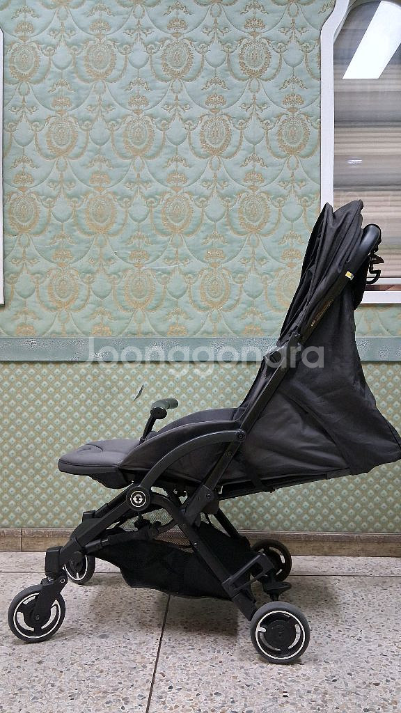 최고급 명품 초경량 기내반입 유모차 타보 신형. 1초만에 접혀서 버스 및 기내반입. 방풍커버 무료증정. 수도권 전철--4